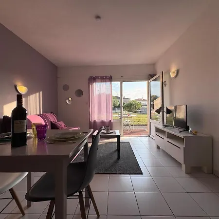 Lilas - Kiwi Apartament *