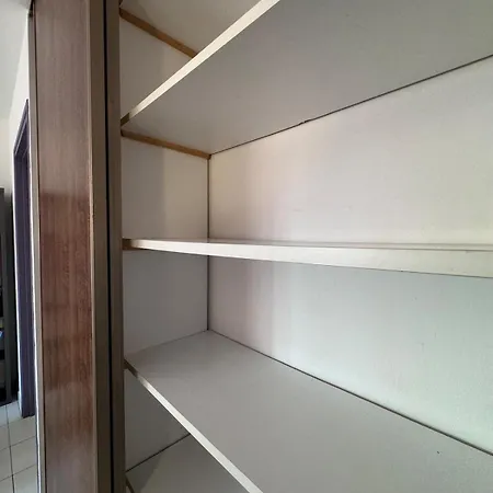 Lilas - Kiwi Apartament *