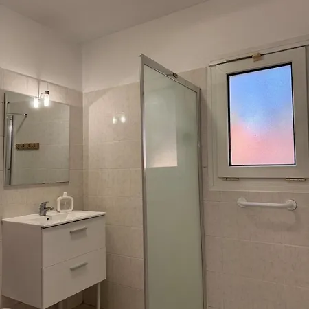 Lilas - Kiwi Apartament *